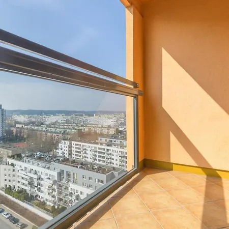 Horyzont, Sun & Snow